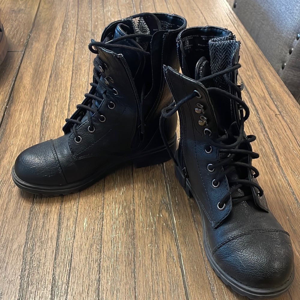 Girls Black Combat Style Boots Size 13